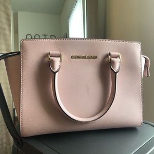 Michael Kors Light Pink Authentic Purse!